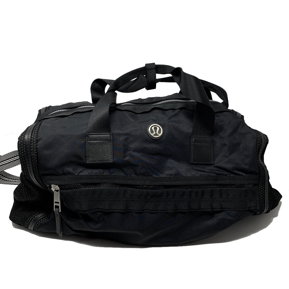 Lululemon Weekend Warrior Bag in Black Reflective